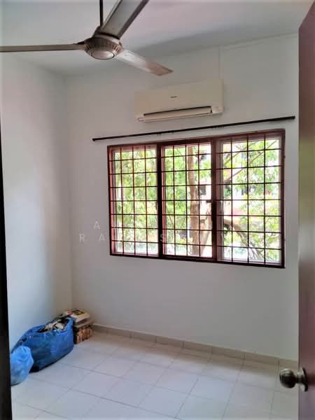 Pangsapuri untuk Dijual di Pangsapuri Seri Meranti - Alavian Ramasamy - PropertyGuru.com.my