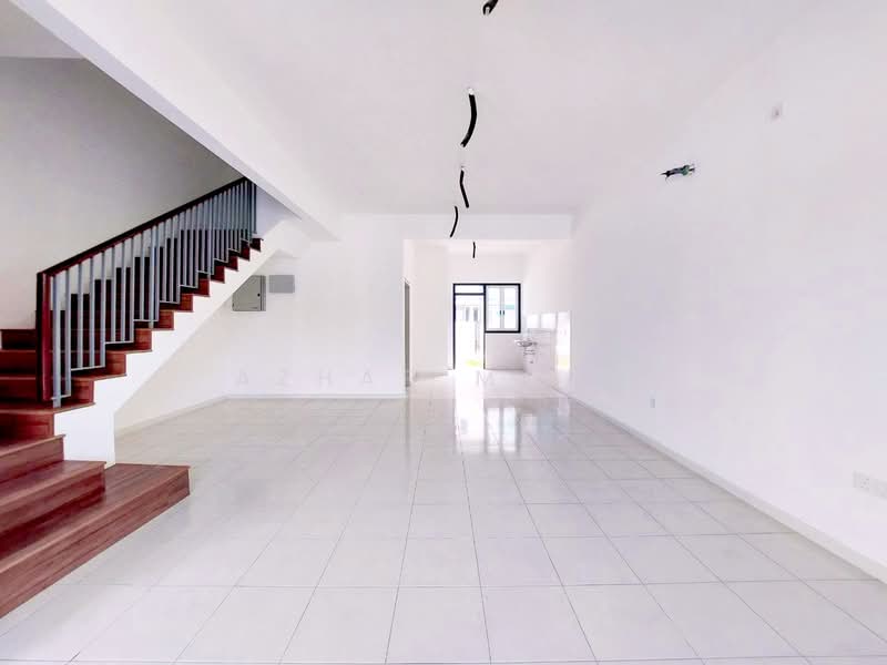 Rumah Teres 2 Tingkat untuk Dijual di Bandar Serenia (Dengkil) - Azhar Mohd - Interior - PropertyGuru.com.my