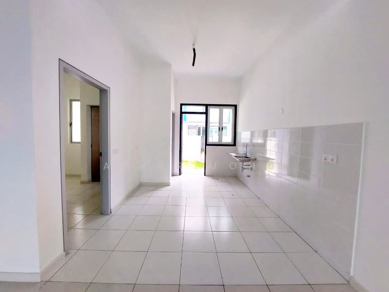 Rumah Teres 2 Tingkat untuk Dijual di Bandar Serenia (Dengkil) - Azhar Mohd - Kitchen - PropertyGuru.com.my