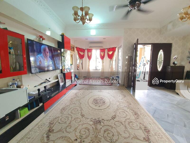 EXTENDED FREEHOLD Double Storey House 