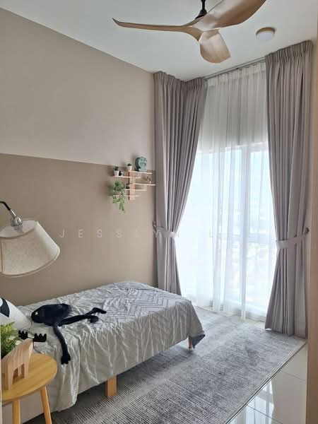 Condominium for Sale at Jadite Suites - Jesslyn Lee - Bedroom - PropertyGuru.com.my