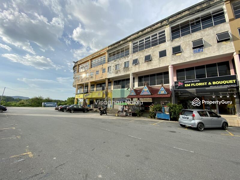 Shop / Office for Sale in Bandar Country Homes (Rawang) - Visaghan Naidu - PropertyGuru.com.my