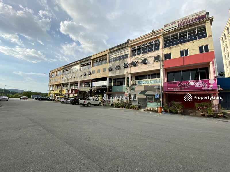 Shop / Office for Sale in Bandar Country Homes (Rawang) - Visaghan Naidu - PropertyGuru.com.my