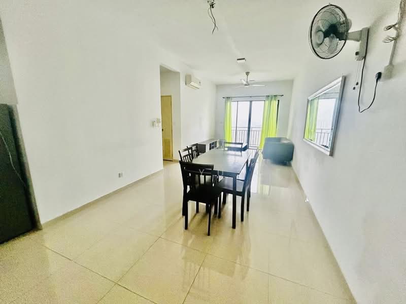 Condominium for Rent at The Hamilton - Erin Yusof - Dining Room - PropertyGuru.com.my