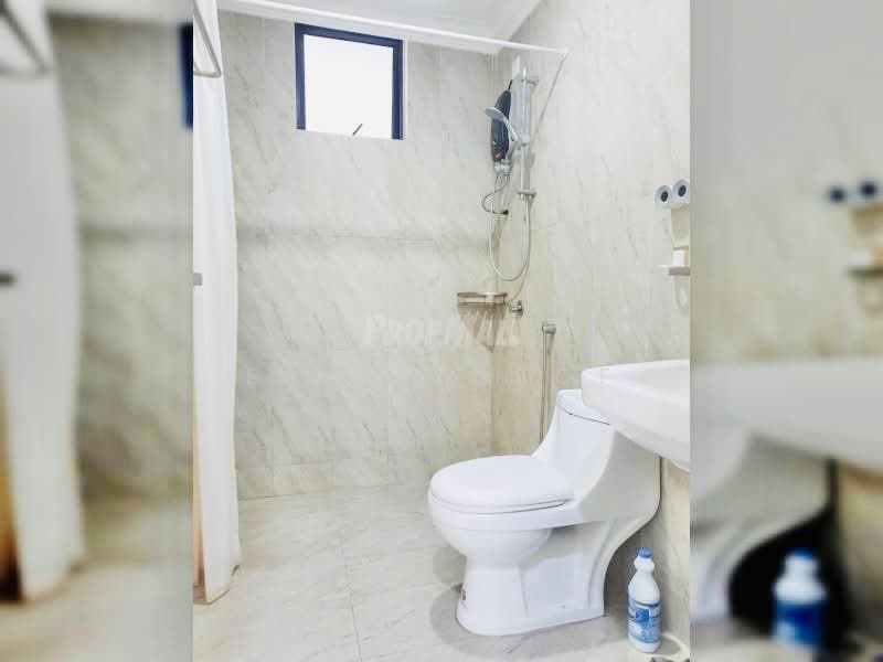 Condominium for Rent at The Hamilton - Erin Yusof - Bathroom - PropertyGuru.com.my