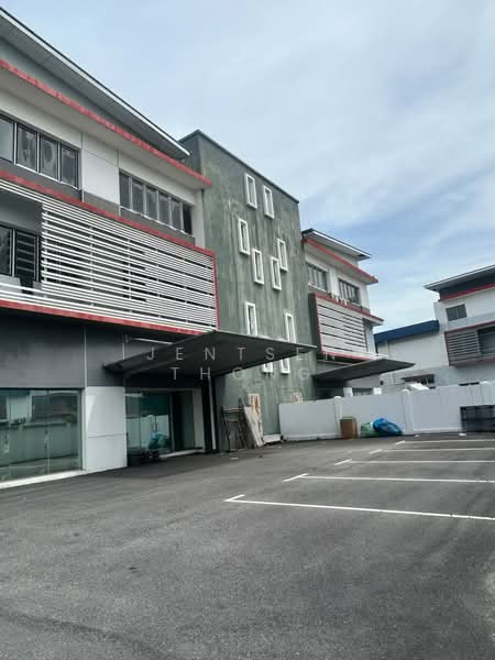 Warehouse for Rent in Rawang (Selangor) - Jentsen Thong - Exterior - PropertyGuru.com.my