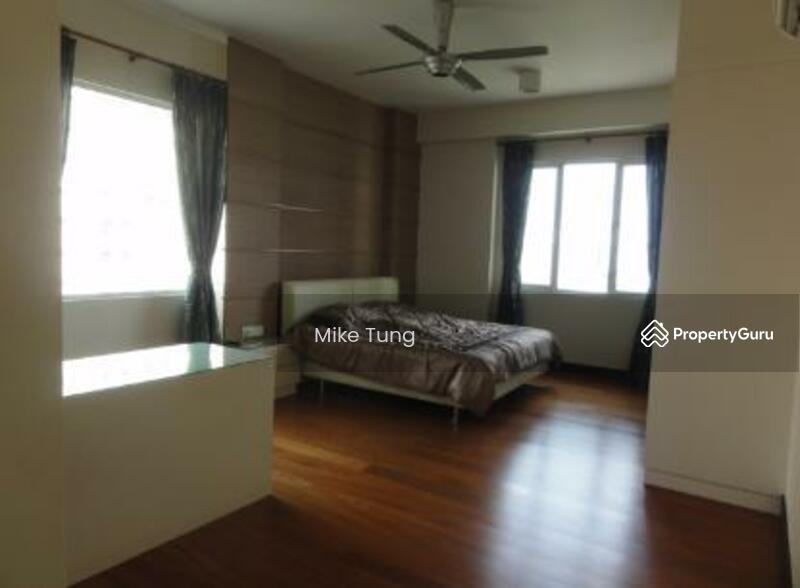 Untuk Disewa - Flora Murni