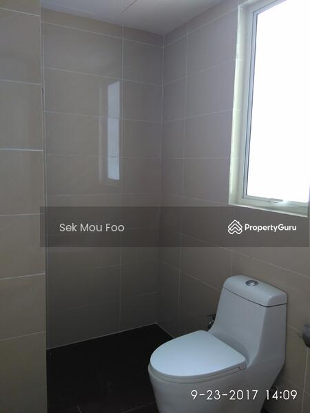 Condominium for Rent at Duet Residence - Foo Sek Mou - Fully-tiled Bathroom - PropertyGuru.com.my