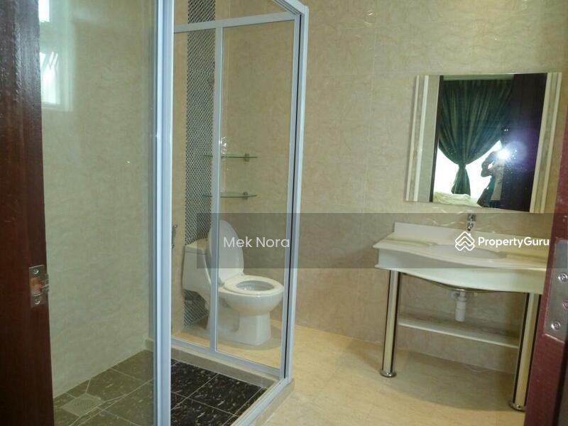 Untuk Dijual - 3 Storey Bungalow House For Sale Lotus Of The Mines Resort Seri Kembangan