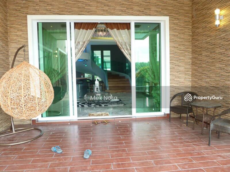 Untuk Dijual - 3 Storey Bungalow House For Sale Lotus Of The Mines Resort Seri Kembangan