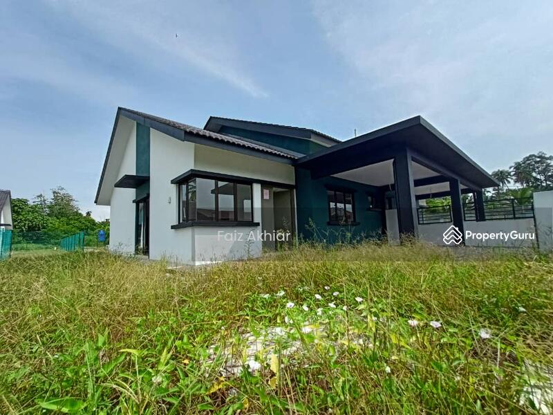 [RUMAH BARU 100 COMPLETED] Rumah Berkembar 1Tingkat Port Dickson, N9