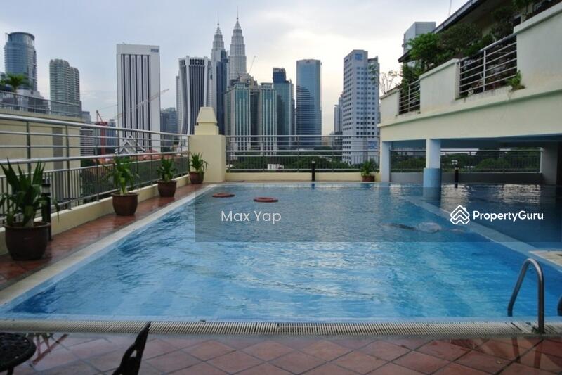 Untuk Disewa - Megan Ambassy