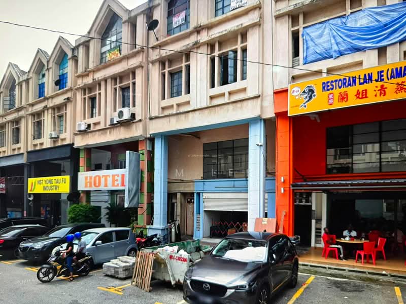 Shop for Rent in Desa Aman Puri (Kepong) - Jim Lee - Exterior - PropertyGuru.com.my
