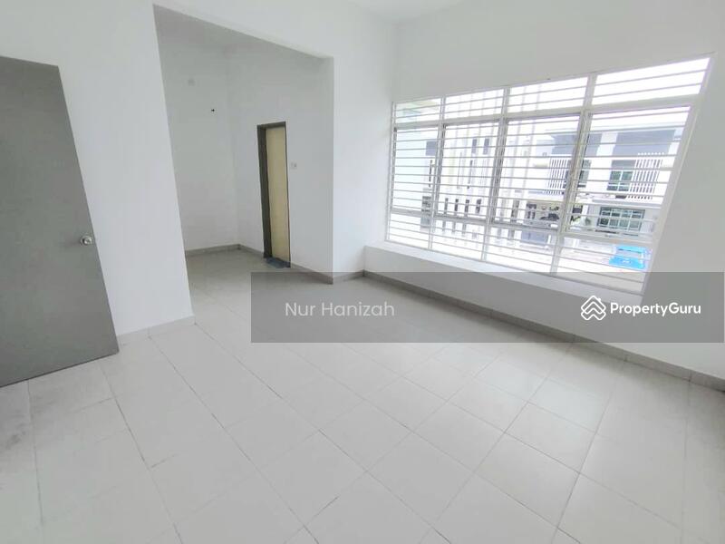 For Sale - Hillpark Puncak Alam (Zaitun)