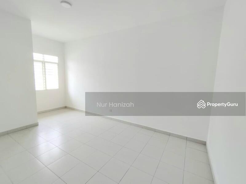 For Sale - Hillpark Puncak Alam (Zaitun)