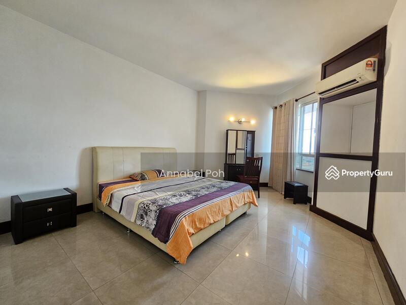 For Sale - Oakwood Hotel and Residence (The Nomad Sucasa)