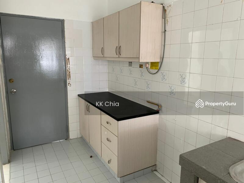 Untuk Dijual - Desa Pandan Baiduri Apartment Block C2