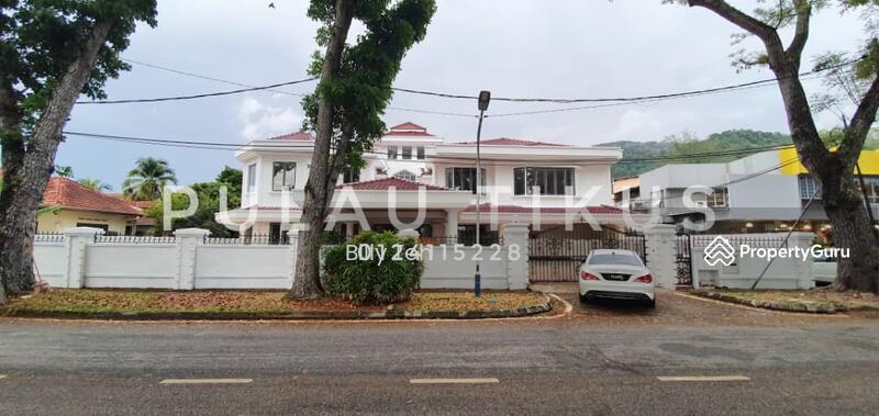 Untuk Dijual - Newly Refurbished Bungalow - Great Location & Prime Area