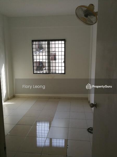 Untuk Dijual - Puchong Utama Court 1