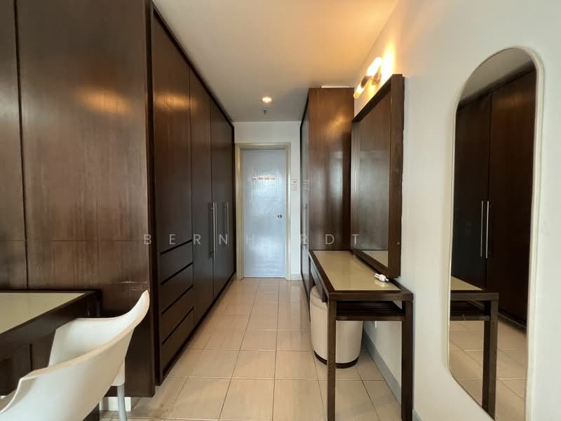 Service Residence for Sale at Amcorp Serviced Suites - Bernhardt . - PropertyGuru.com.my