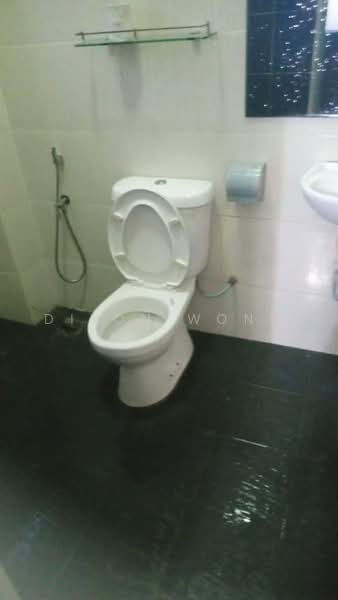 2-storey Terraced House for Rent in BANDAR PUCHONG JAYA (Puchong) - Dixon Wong - Bathroom - PropertyGuru.com.my
