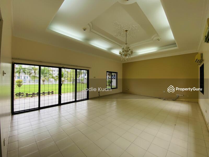 Bungalow House untuk Dijual di Taman Chateau (Ipoh) - Jodie Kuan - Living Area - PropertyGuru.com.my
