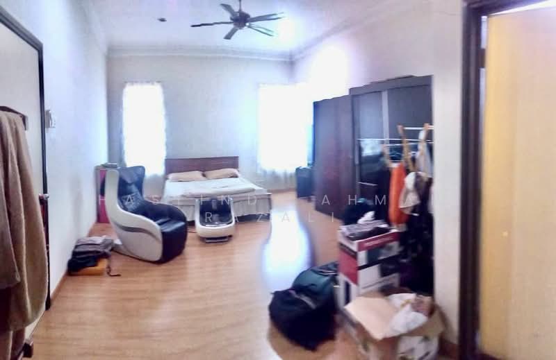 Semi-Detached House for Sale in Taman Impian Putra (Bangi) - Haslinda Ahmad Razali - PropertyGuru.com.my