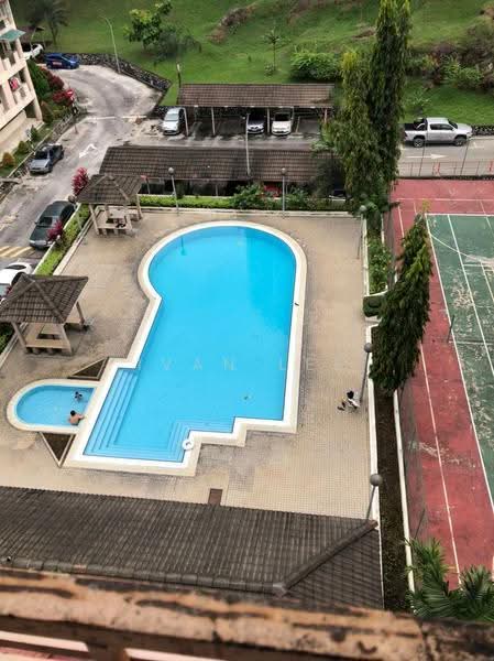 Pangsapuri untuk Disewa di Vista Perdana - Ivan Lee CR - Pool - PropertyGuru.com.my