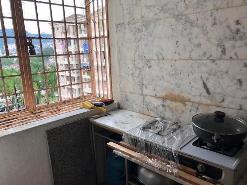 Pangsapuri untuk Disewa di Vista Perdana - Ivan Lee CR - Kitchen - PropertyGuru.com.my
