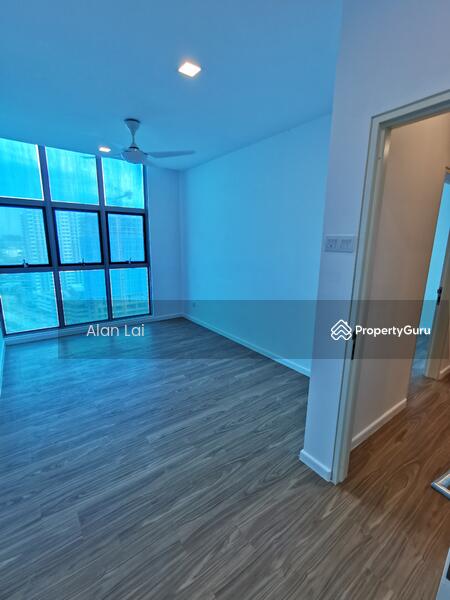 For Sale - Lakefront Residence