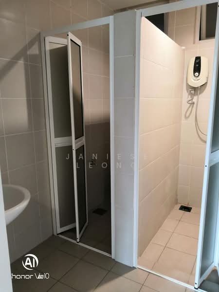 Condominium for Rent at Mutiara Ville - Janiese Leong - Bathroom - PropertyGuru.com.my