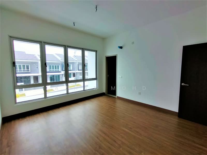 Rumah Teres 2 Tingkat untuk Dijual di Bandar Serenia (Dengkil) - Azhar Mohd - PropertyGuru.com.my