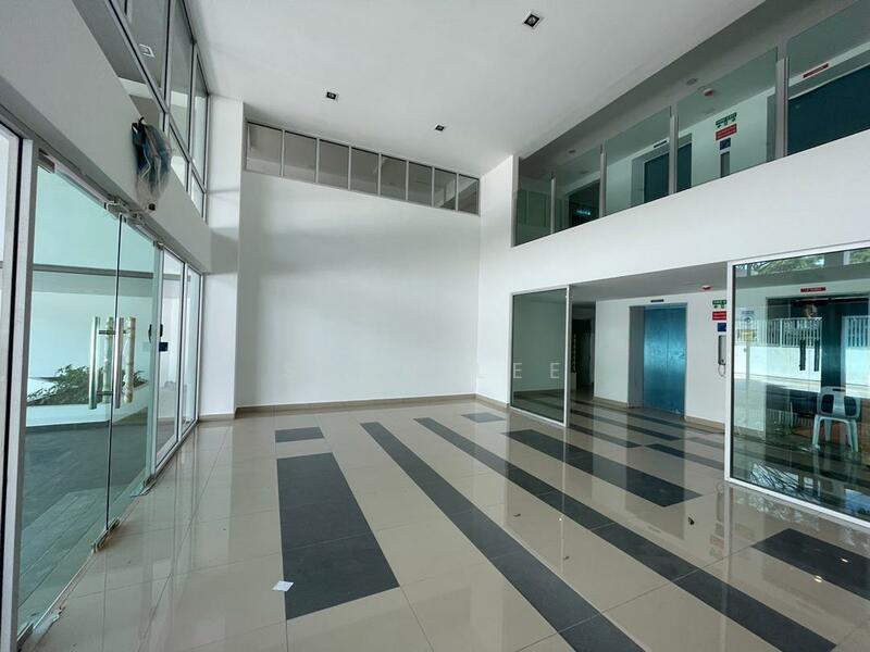 For Sale - Cash back 100k Bumi lot/Freehold/Seri austin residence/camellia residence