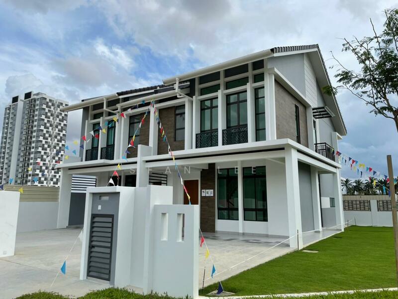 Lppsa Loan/Seri Austn Double Storey/Bumi Lot/Bandar Dato Onn - 1