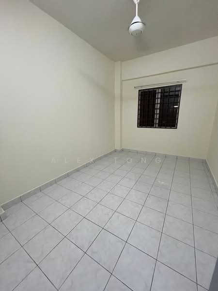 For Rent - Pelangi Damansara