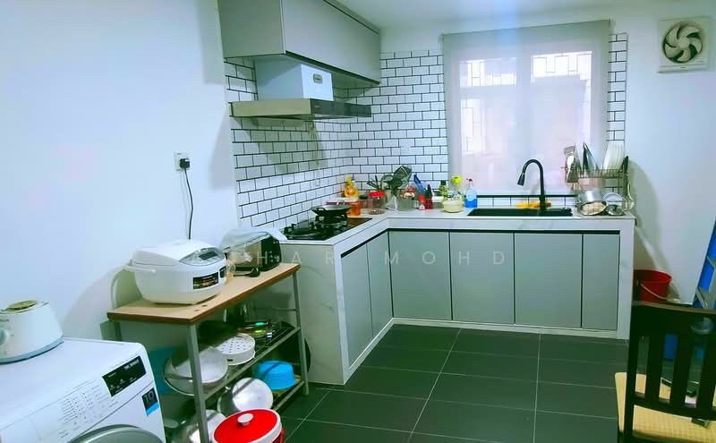 Rumah Teres 2 Tingkat untuk Dijual di Bandar Serenia (Dengkil) - Azhar Mohd - Kitchen - PropertyGuru.com.my