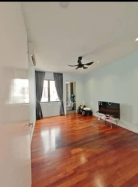 Rumah Teres 3 Tingkat untuk Dijual di Puchong (Selangor) - Jordan Tang - Living Room - PropertyGuru.com.my