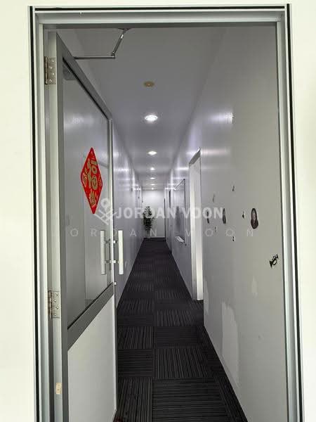 Shop / Office untuk Disewa di Bayan Lepas (Penang) - Jordan Voon - Corridor - PropertyGuru.com.my