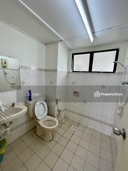 For Rent - Vista Komanwel B