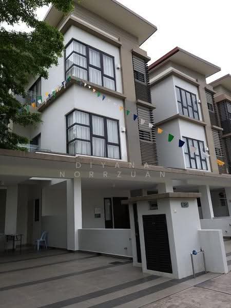 Townhouse for Rent in Puchong (Selangor) - Diyana Norrzuan - PropertyGuru.com.my