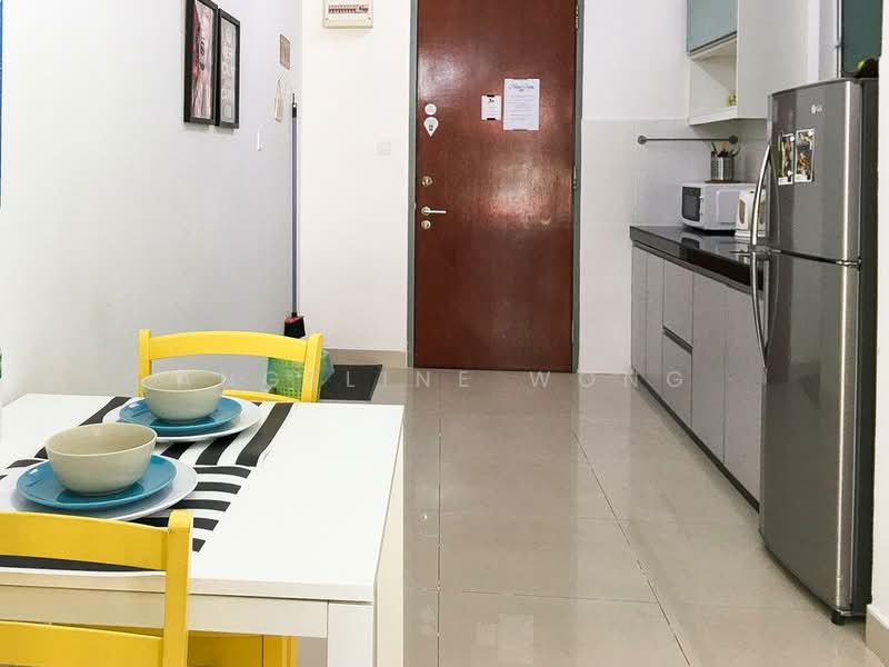 Untuk Dijual - Below Market 100K !! Installment 1100, Rental 1600 @ RM 245K Cybersouth Studio - Bangi