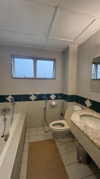 Condominium for Rent at Bungaraya Condominium - Emelia Chan - Bathroom - PropertyGuru.com.my