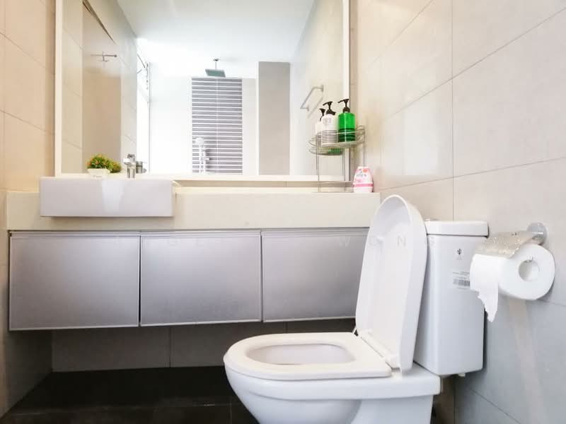 Condominium for Sale at More Than 25 Type Facilities !! RM 232K High End Condo @ Below Market 100K - Sepang - Angeline Wong - PropertyGuru.com.my