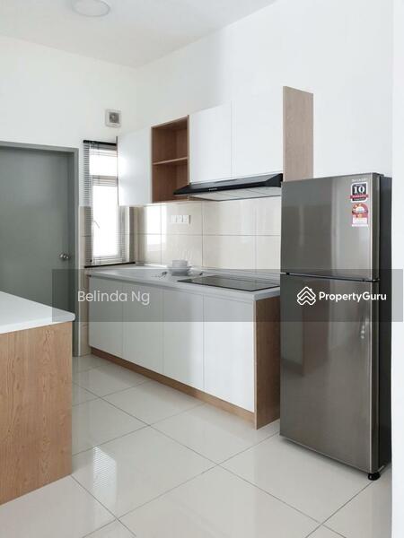 Walking distance to MRT station tr residence 2r2b for rent