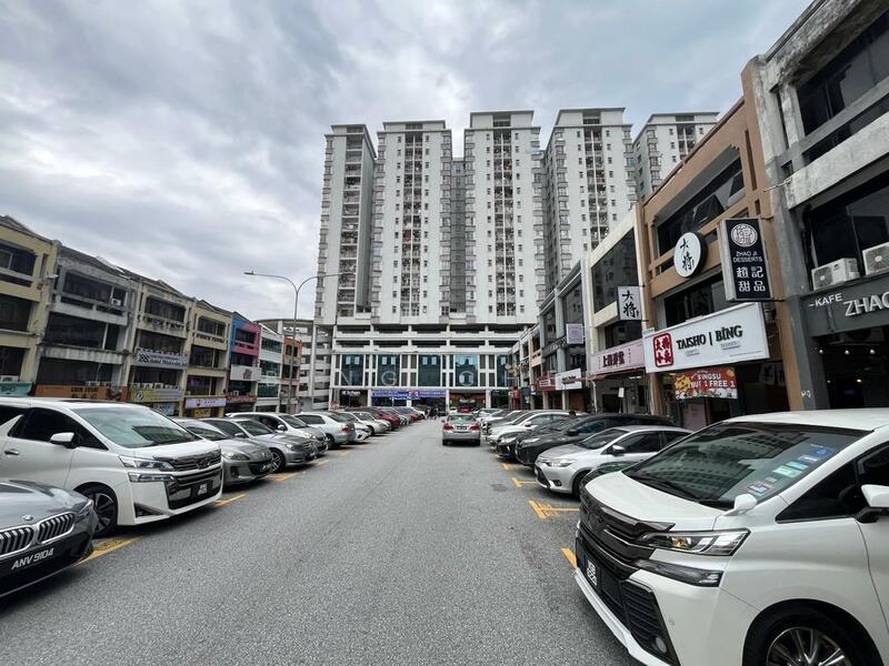 Untuk Disewa - Plaza Menjalara