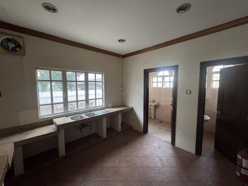 Untuk Dijual - Sri Petaling Bungalow