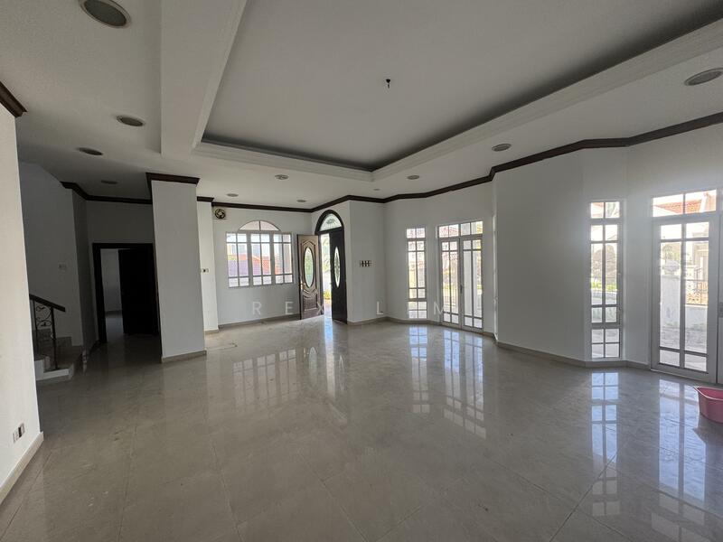 Untuk Dijual - Sri Petaling Bungalow