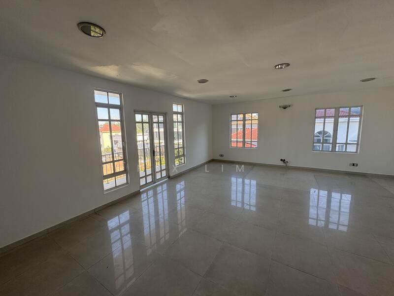 Untuk Dijual - Sri Petaling Bungalow