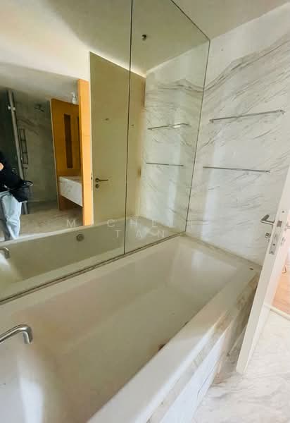 Kondominium untuk Dijual di One KL - Michelle Tan - Bathroom - PropertyGuru.com.my