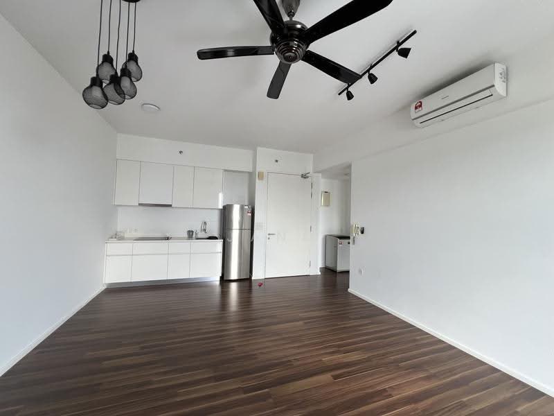 Service Residence for Rent at SqWhere Service Apartments - Jane Wong - Kitchen - PropertyGuru.com.my